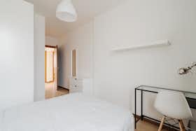 Chambre privée à louer pour 620 €/mois à Milan, Via Ernesto Breda