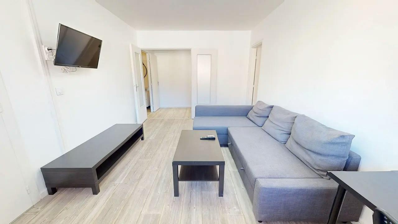 Wohnung zu mieten für 551 € pro Monat in Saint-Étienne, Avenue de Rochetaillée
