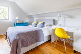 私人房间 正在以 €390 的月租出租，其位于 Lescar, Rue du Baron Jacobi