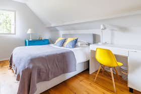 Cameră privată de închiriat pentru 390 EUR pe lună în Lescar, Rue du Baron Jacobi