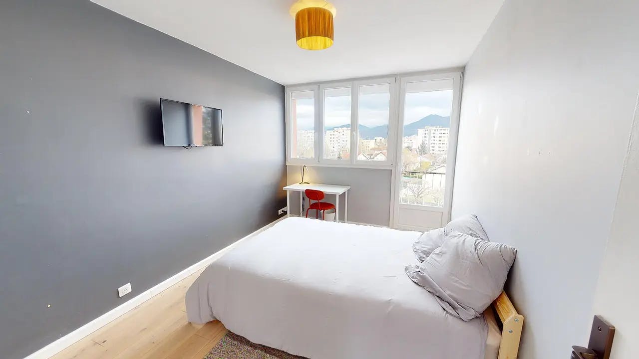 Chambre privée à louer pour 394 €/mois à Grenoble, Rue Massenet