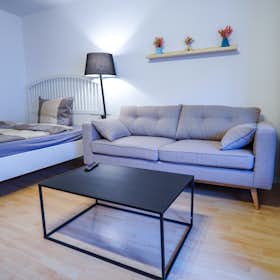 公寓 正在以 €1,399 的月租出租，其位于 Köln, Waisenhausgasse