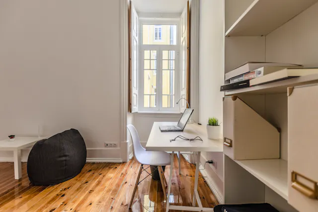 Private room in Avenida Duque d'Ávila, Lisbon (1506251) room image 2