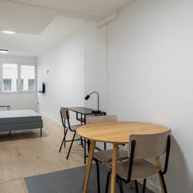 公寓 for rent for €1,250 per month in Boulogne-Billancourt, Rue Fernand Pelloutier