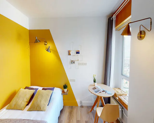 Private room in Rue de Bezons, Courbevoie (1506278) room image 1