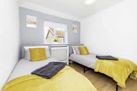 Appartement à louer pour 2 500 £GB/mois à Eastleigh, Bournemouth Road