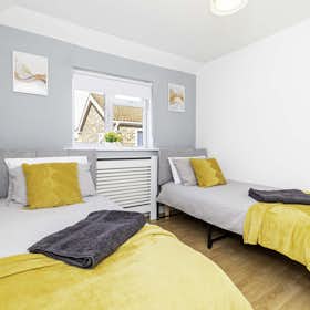 Lägenhet att hyra för 2 500 GBP i månaden i Eastleigh, Bournemouth Road