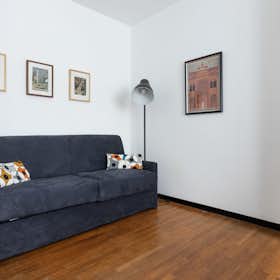 Studio for rent for €2,050 per month in Milan, Via Savona