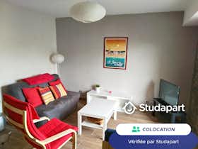 Private room for rent for €400 per month in Saint-Jean-de-Luz, Rue de la Rhune