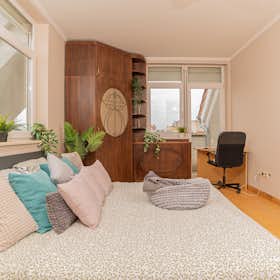 Private room for rent for HUF 157,670 per month in Budapest, Garay tér