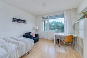 Privé kamer te huur voor € 625 per maand in Rotterdam, Adriaan Dortsmanstraat