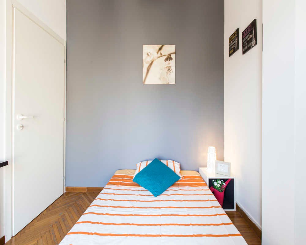 Via Volterra, Milan preview