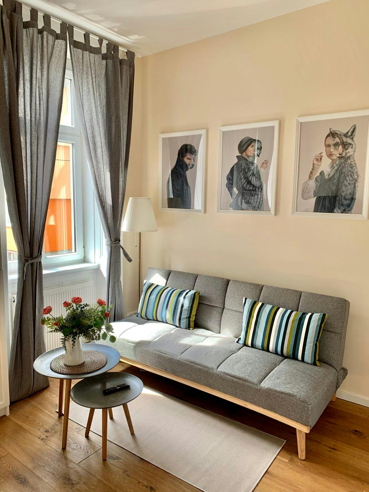 preview gallery tile