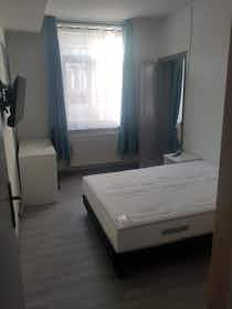 Отдельная комната сдается в аренду за 464 € в месяц в Tourcoing, Rue Alexandre Ribot