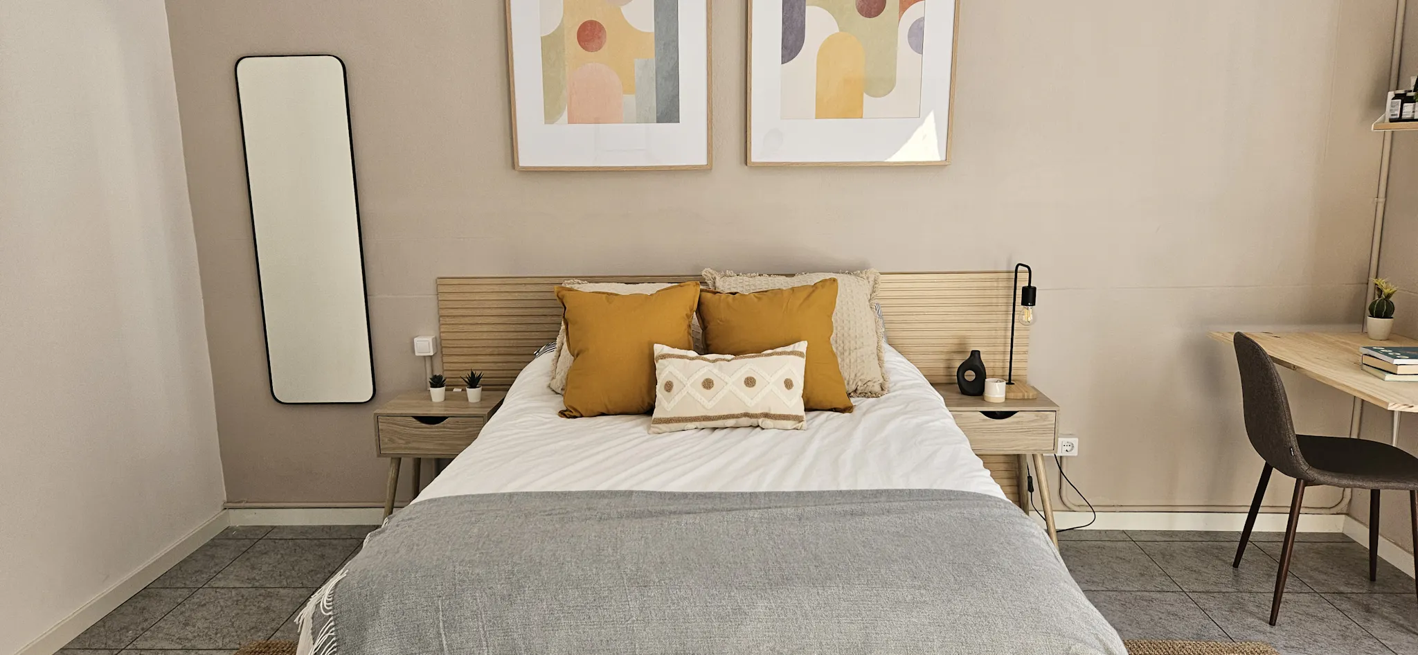 Carrer de Pau Claris, Barcelona preview