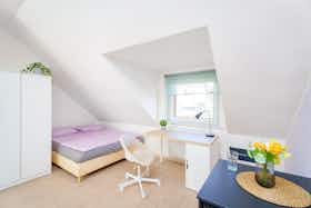 Studio for rent for CZK 19,898 per month in Prague, Čerčanská