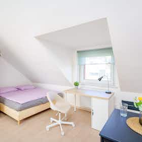 单间公寓 正在以 CZK 19,902 的月租出租，其位于 Prague, Čerčanská
