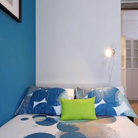 Private room for rent for €720 per month in Rome, Via Antonino Lo Surdo
