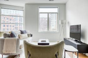 Appartement te huur voor $5,856 per maand in Hoboken, Monroe St