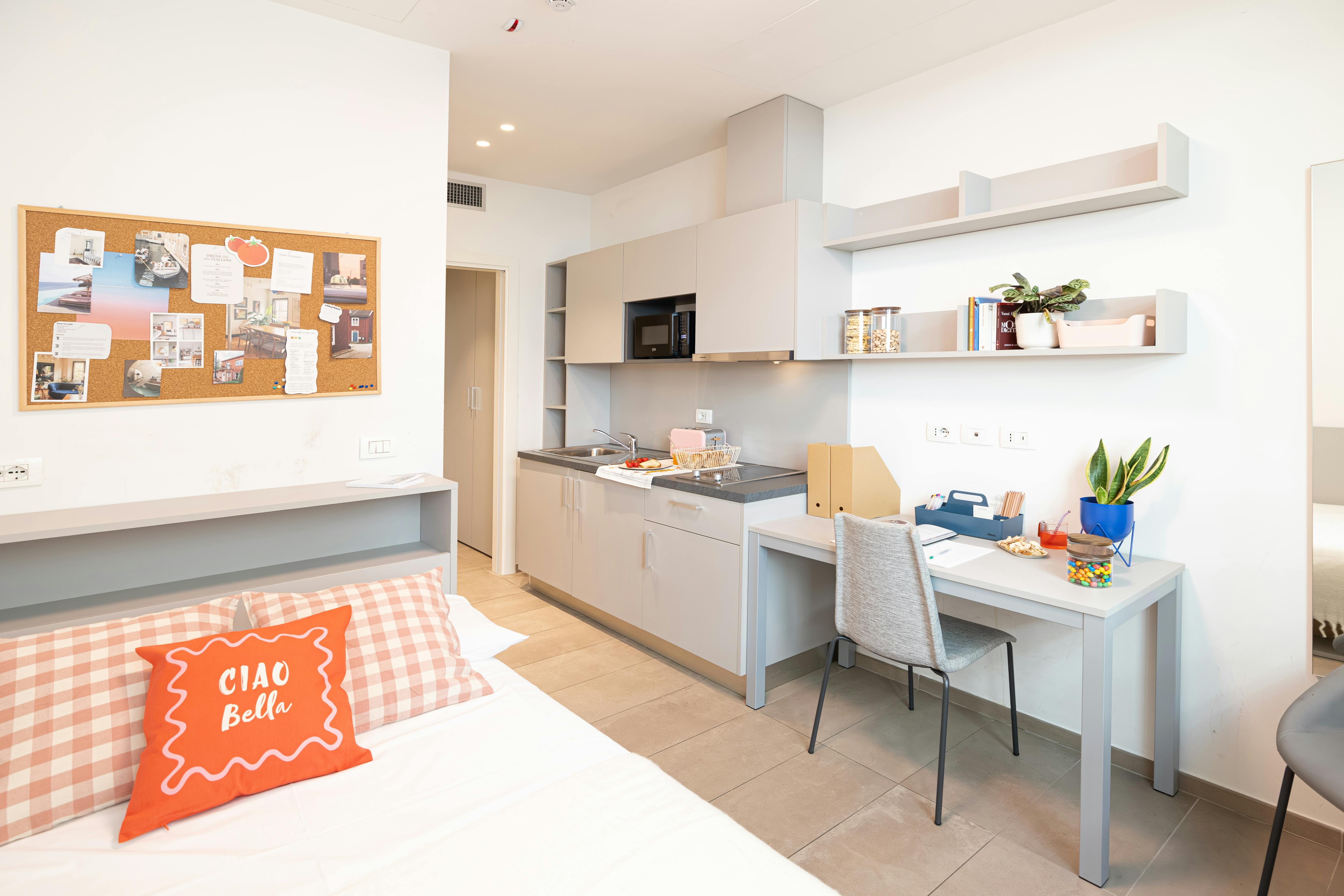 单间公寓 正在以 €1,092 的月租出租，其位于 Florence, Viale della Toscana 