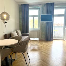 Apartment for rent for €1,830 per month in Vienna, Koppstraße