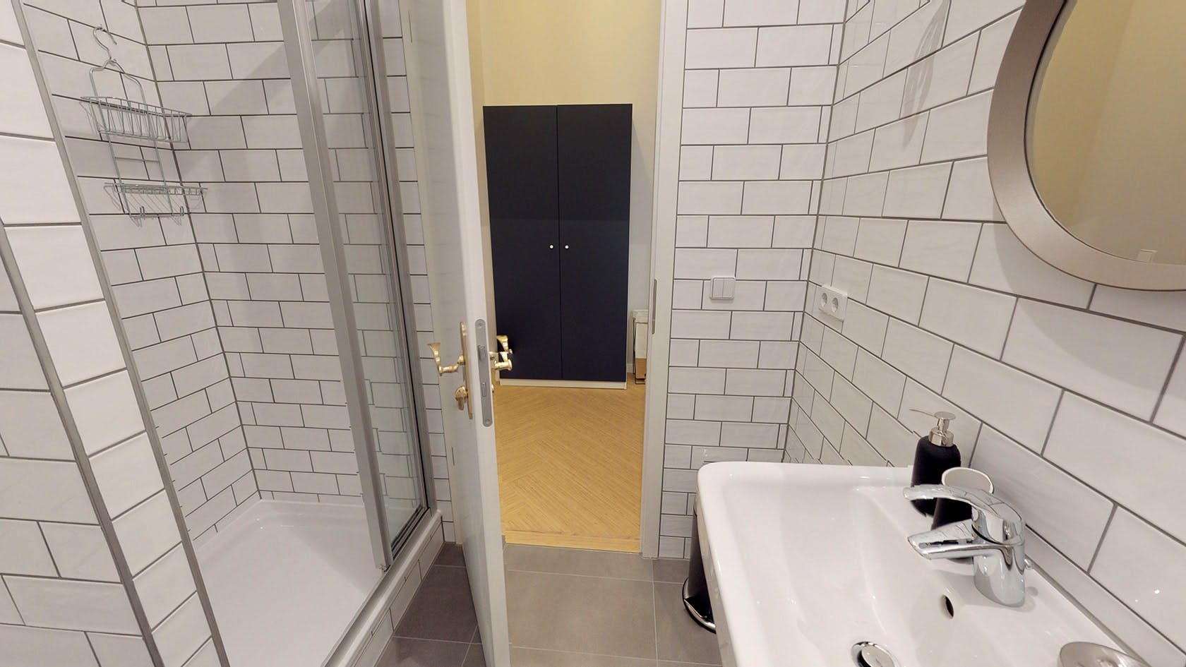 preview gallery tile