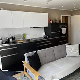 公寓 正在以 €1,600 的月租出租，其位于 Kornwestheim, Salamanderplatz