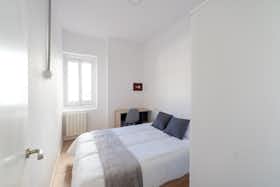 Habitación privada en alquiler por 750 € al mes en Madrid, Calle del Conde de Aranda