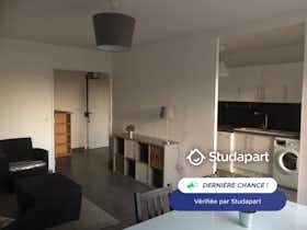Apartament de închiriat pentru 484 EUR pe lună în Cergy, Rue de la Justice Orange