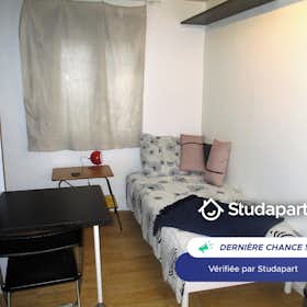 Apartment for rent for €490 per month in Dijon, Rue Vannerie