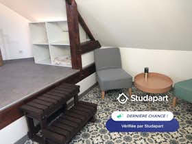 Wohnung zu mieten für 610 € pro Monat in Rennes, Rue de la Poterie
