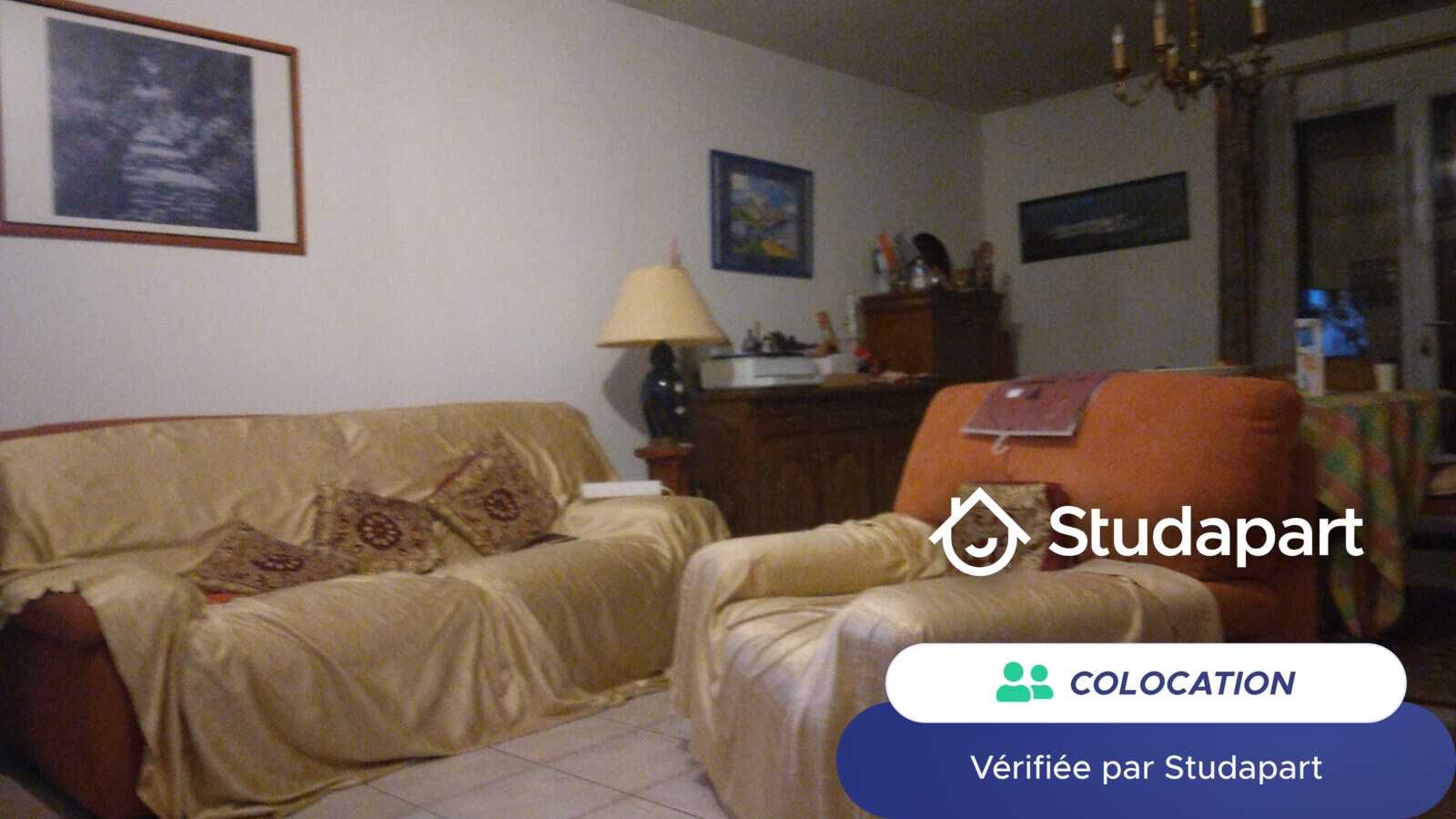 Private room for rent for €430 per month in Baulne, Rue de la Tourbière