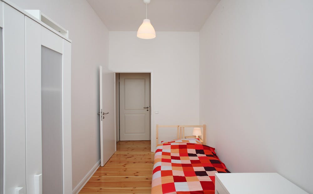 Private room for rent on Libauer Straße, Berlin - View 3