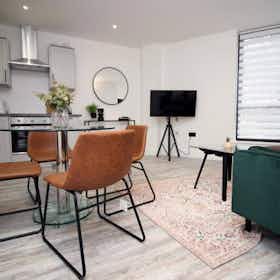 Casa in affitto a 3.705 £ al mese a Swindon, Clarence Street