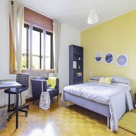 Private room for rent for €590 per month in Padova, Via Ludovico Beethoven