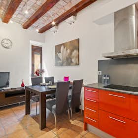 Apartment for rent for €2,100 per month in Barcelona, Carrer de Guàrdia