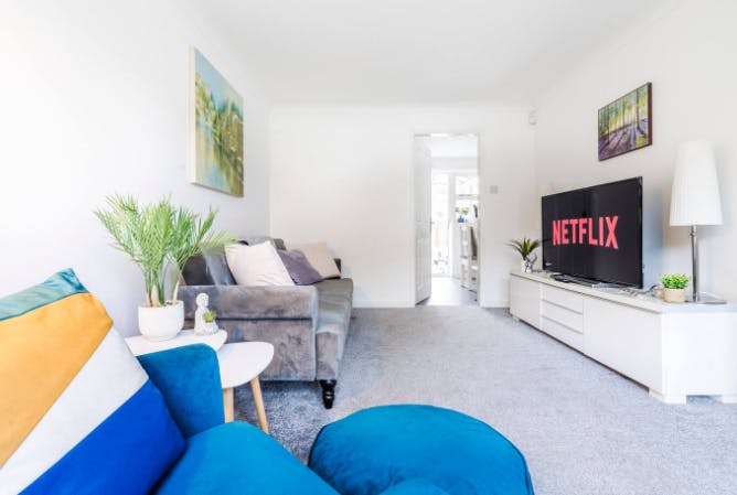 Будинок за оренду для 4 772 EUR на місяць у Hailsham, Mountain Ash Close