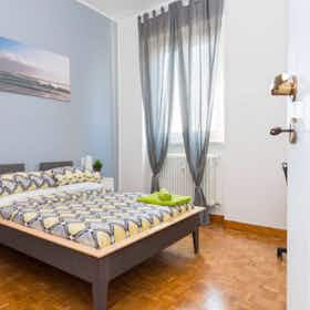 Privé kamer te huur voor € 535 per maand in Cesano Boscone, Via delle Betulle