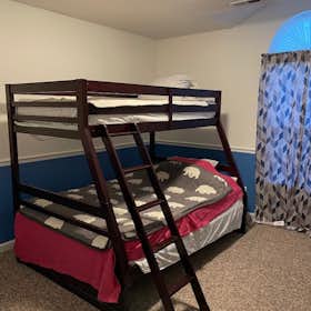 Отдельная комната сдается в аренду за $851 в месяц в Jeffersonville, Gander Dr