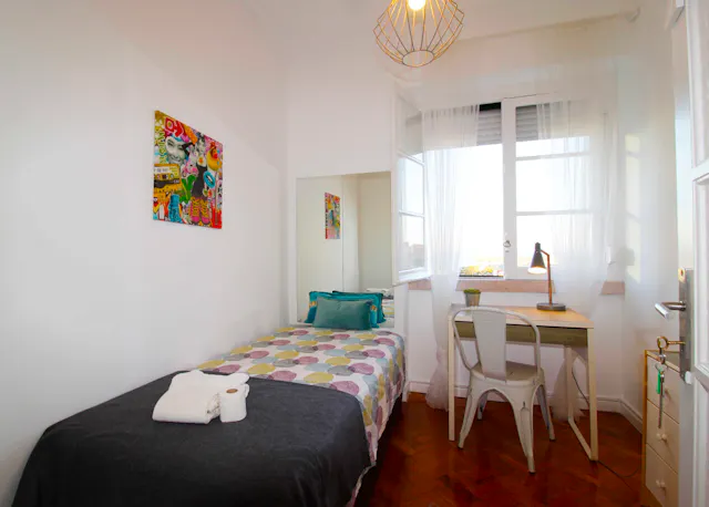 Private room in Rua Leite de Vasconcelos, Lisbon (1507069) room image 2