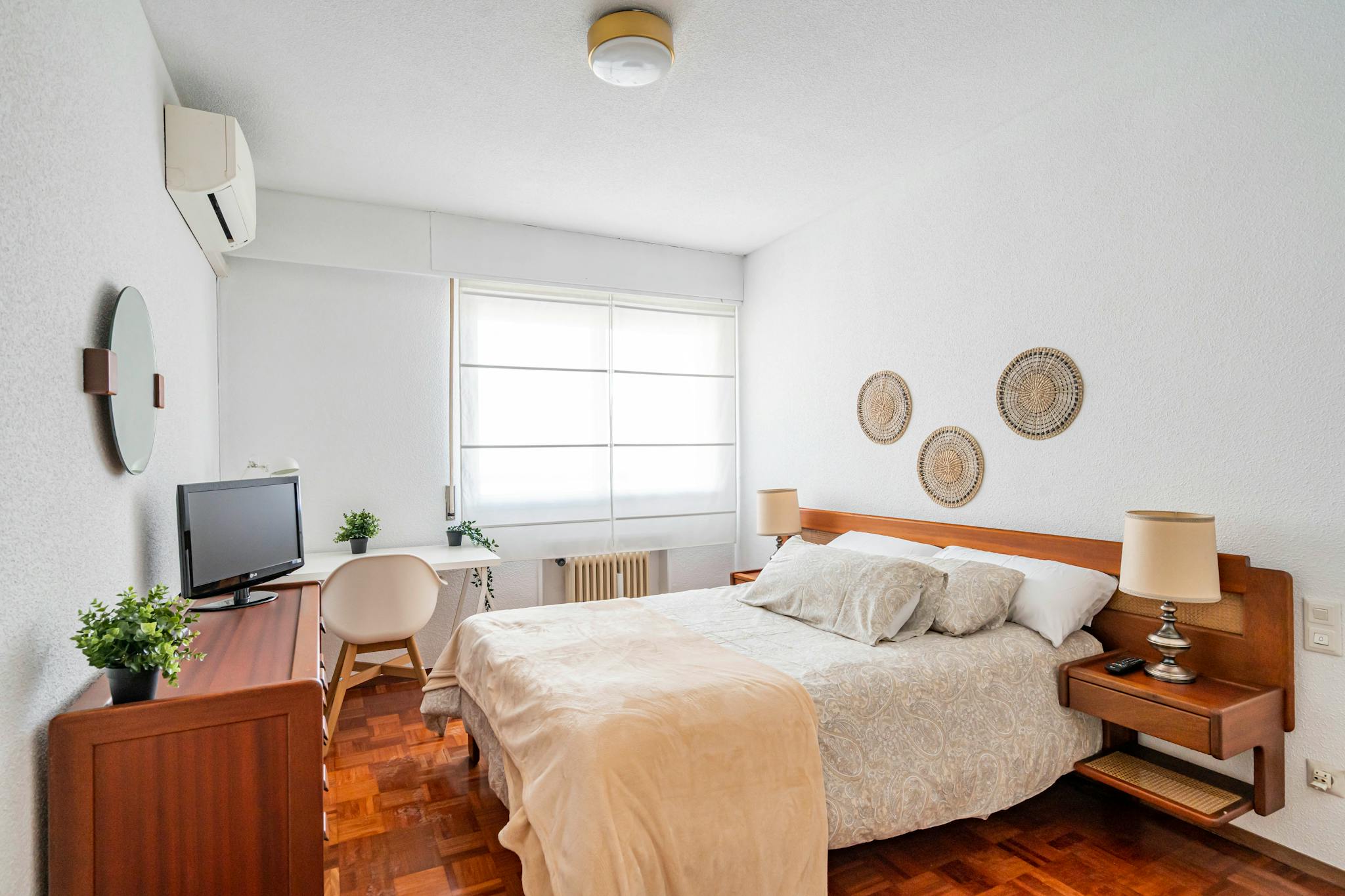 Avenida de los Toreros, Madrid preview