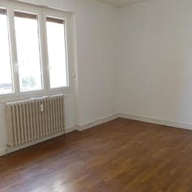 Wohnung for rent for 890 € per month in Grenoble, Place Paul Mistral