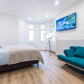 Apartamento en alquiler por 4000 € al mes en Innsbruck, Heiliggeiststraße