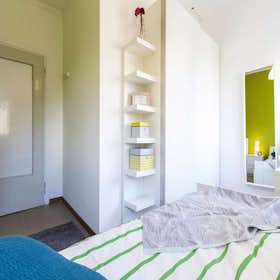Private room for rent for €845 per month in Milan, Via Pasquale Fornari