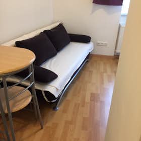 Wohnung for rent for 850 € per month in Munich, Lerchenauer Straße