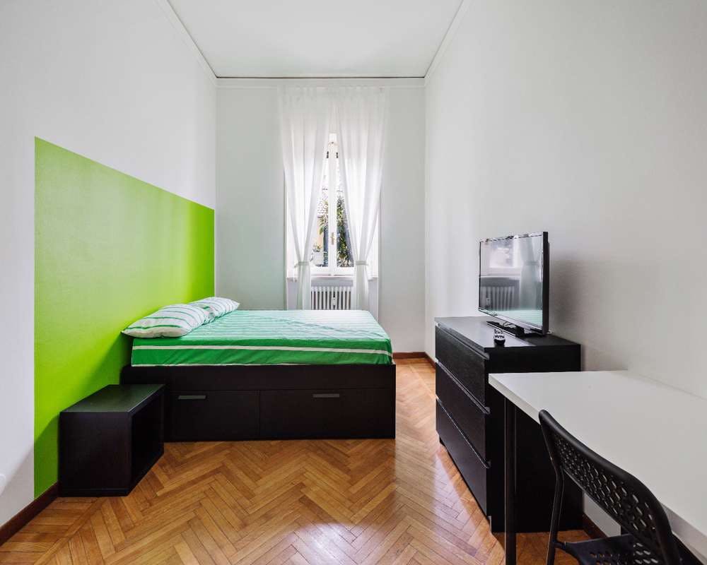 Viale Emilio Caldara, Milan