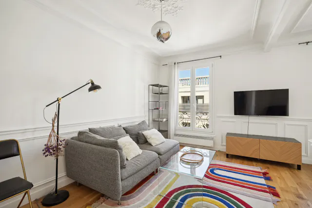 1-Bedroom Apartment in Rue Louis Rouquier, Levallois-Perret (1507236) room image 2