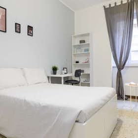 Private room for rent for €870 per month in Milan, Via Melchiorre Delfico