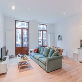 Apartment for rent for €1,850 per month in Brussels, Rue Antoine Dansaert