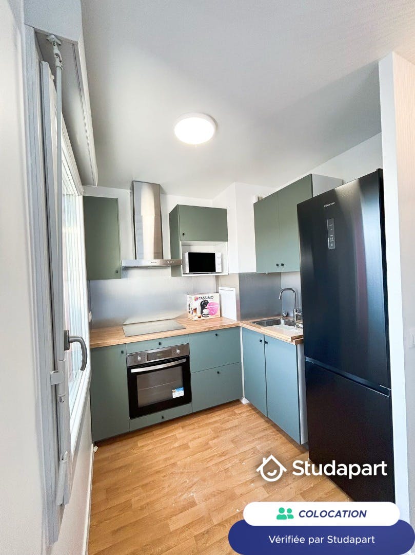 Private room for rent for €640 per month in Créteil, Rue Charles Gustave Stoskopf